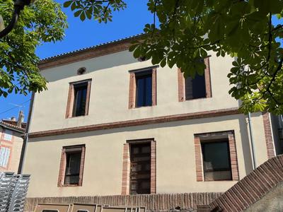 Immeuble - 160 m² - 5 pièces