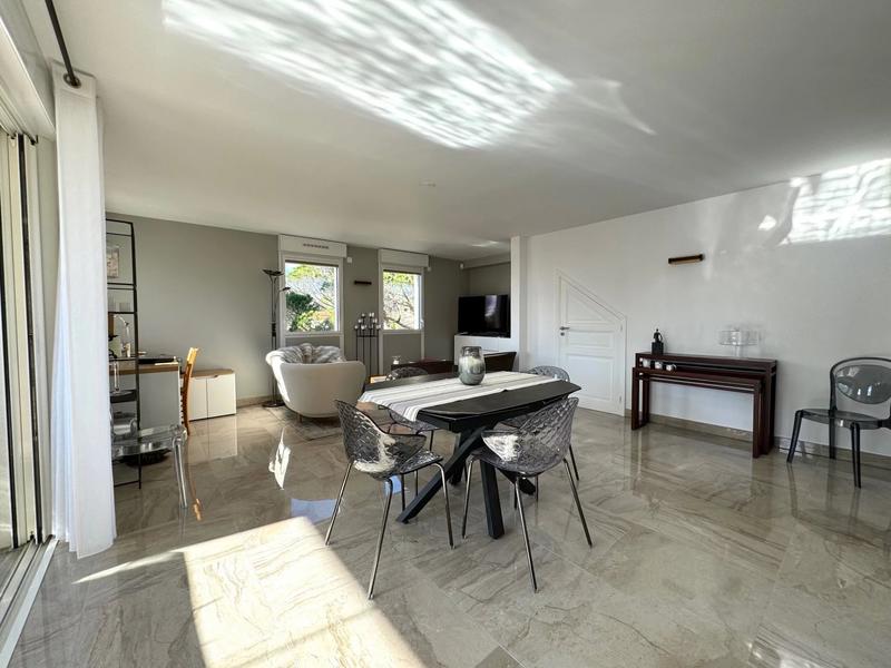 Appartement - 103 m² - 4 pièces