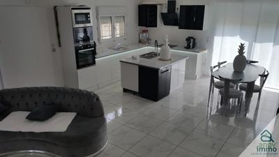 Maison - 126 m² - 5 pièces