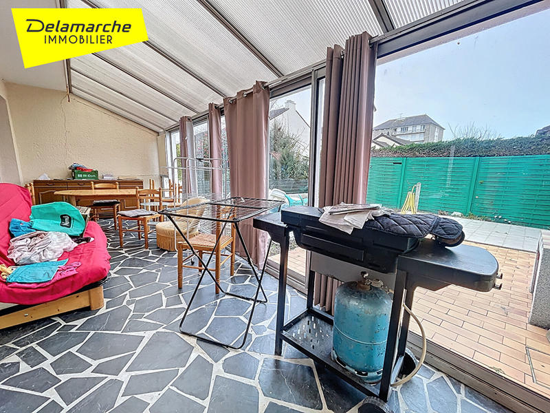 Maison - 99 m² - 4 pièces