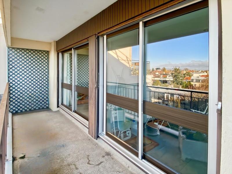 Appartement - 75 m² - 3 pièces