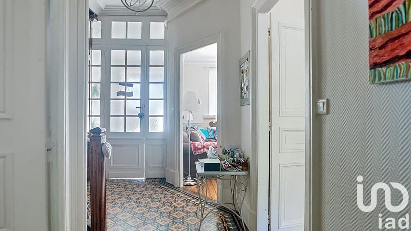 Maison de ville - 220 m² - 8 pièces