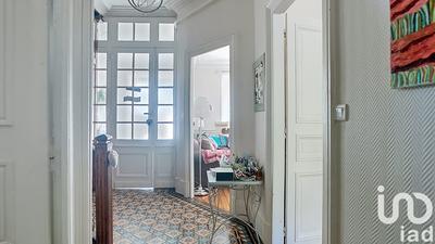 Maison de ville - 220 m² - 8 pièces