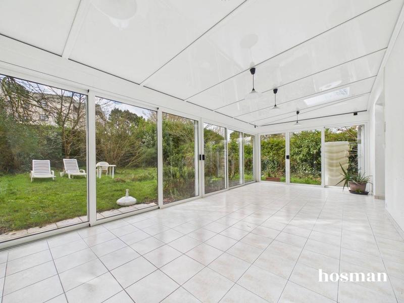 Maison - 139 m² - 8 pièces