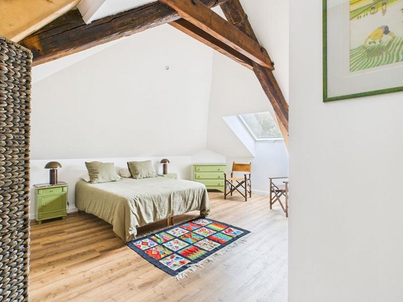 Demeure - 369 m² - 8 pièces