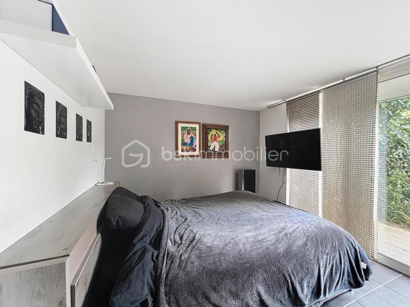 Maison - 180 m² - 5 pièces