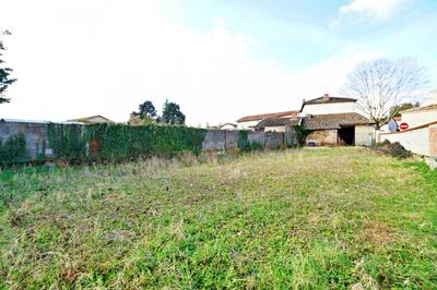 Terrain constructible - 490 m²