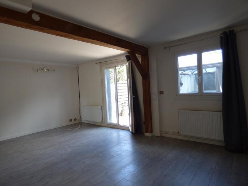 Maison de ville - 100 m² - 5 pièces