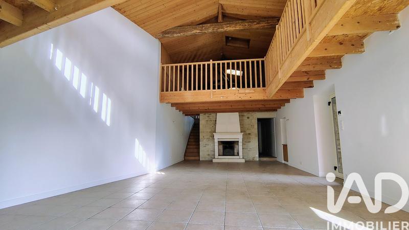 Maison de village - 180 m² - 4 pièces
