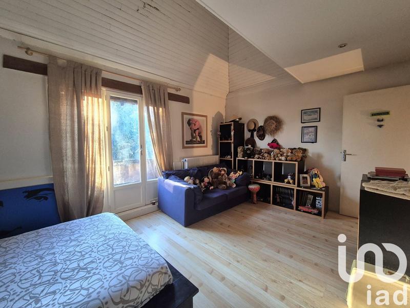 Maison - 145 m² - 6 pièces