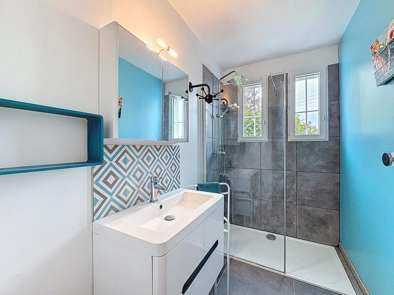 Maison - 100 m² - 6 pièces