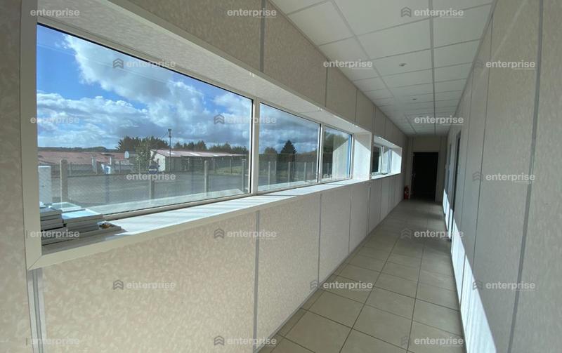 Local d'activité / Entrepôt - 480 m²