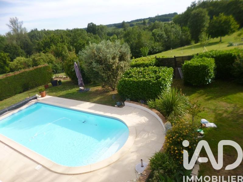 Maison - 168 m² - 7 pièces