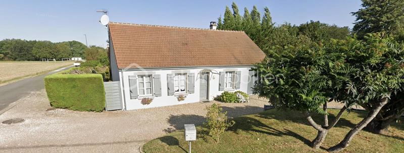 Maison traditionnelle - 99 m² - 4 pièces