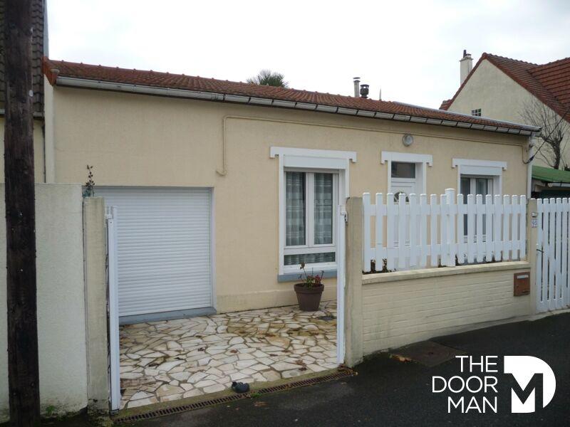 Maison traditionnelle - 87 m² - 3 pièces