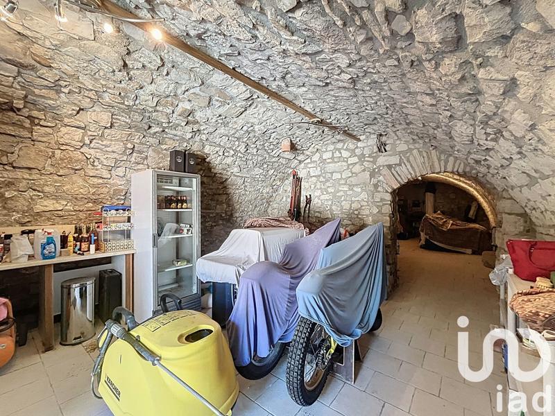 Maison - 350 m² - 11 pièces