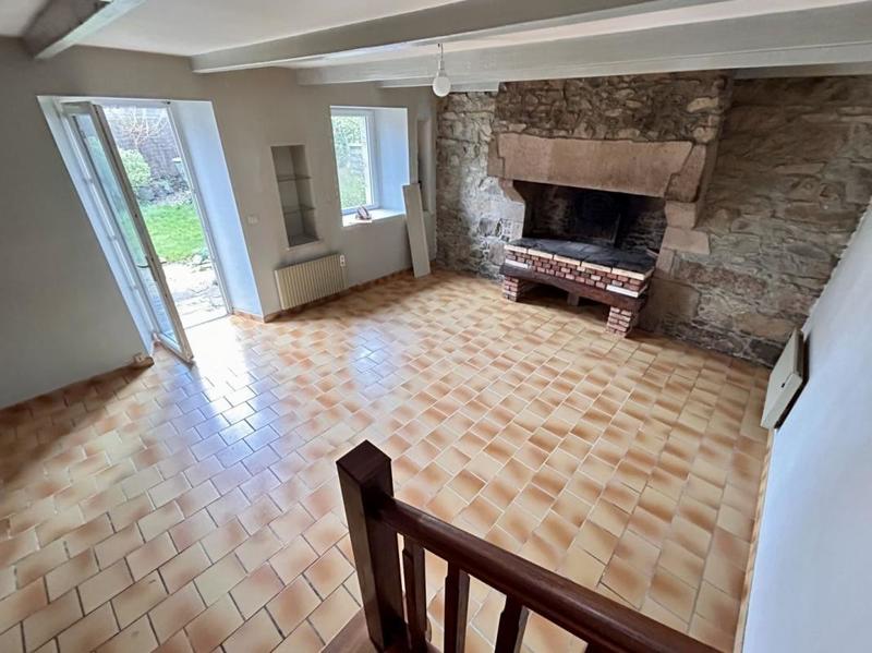 Maison en pierre - 148 m² - 12 pièces