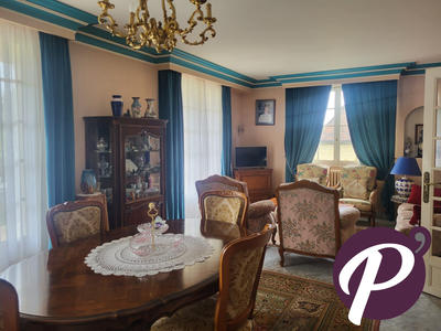 Maison - 120 m² - 7 pièces