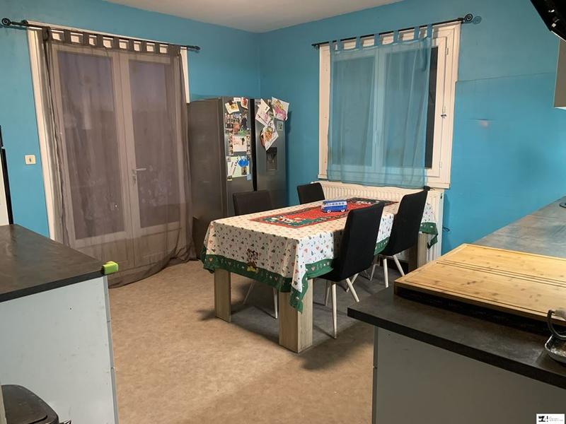 Maison traditionnelle - 108 m² - 4 pièces