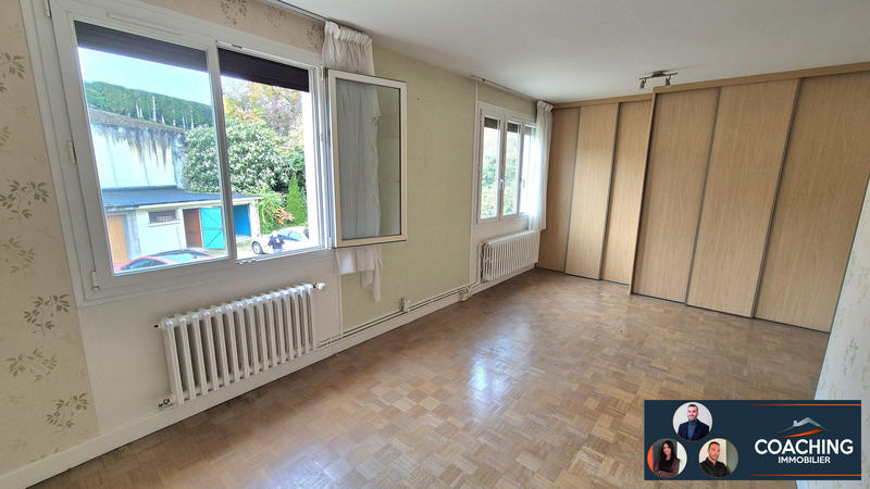 Maison - 80 m² - 5 pièces