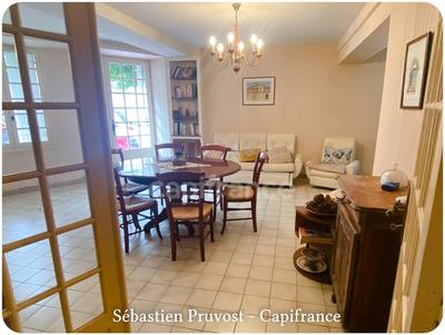 Maison - 133 m² - 6 pièces