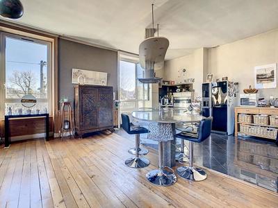 Demeure - 310 m² - 8 pièces