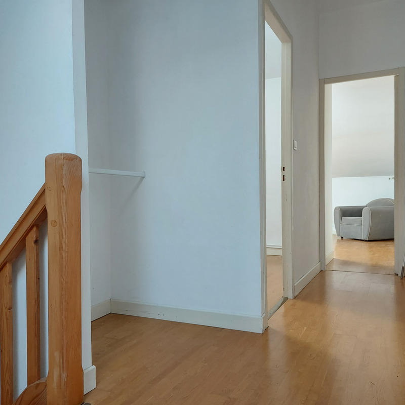 Maison - 150 m² - 9 pièces