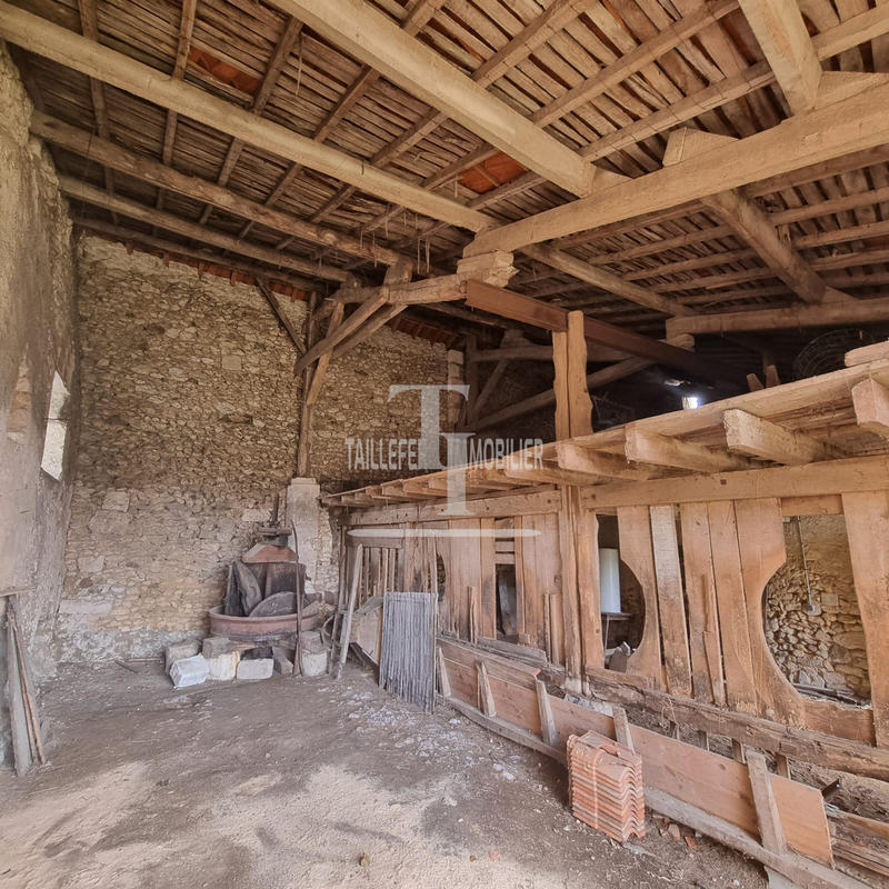 Maison ancienne - 93 m² - 2 pièces