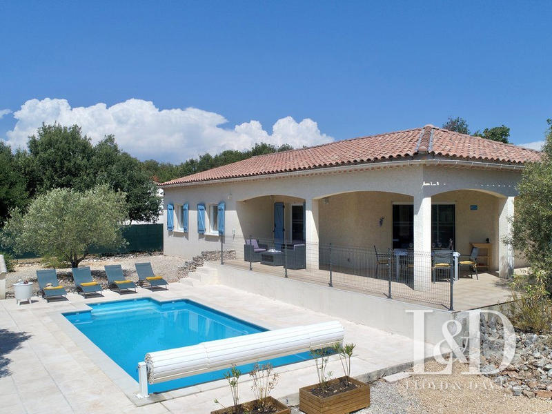 Maison - 130 m² - 5 pièces