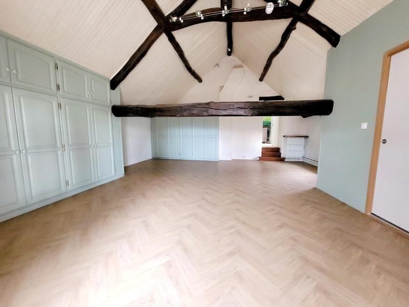 Maison - 293 m² - 5 pièces