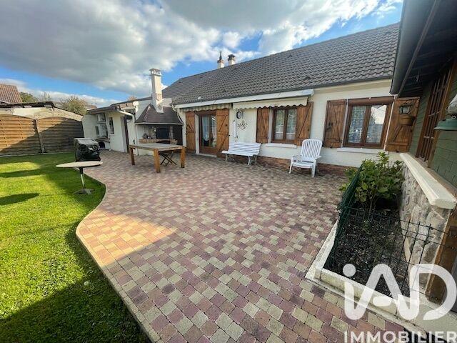 Maison - 89 m² - 5 pièces