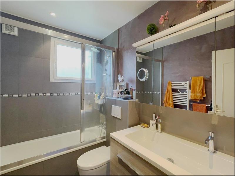 Maison - 152 m² - 6 pièces