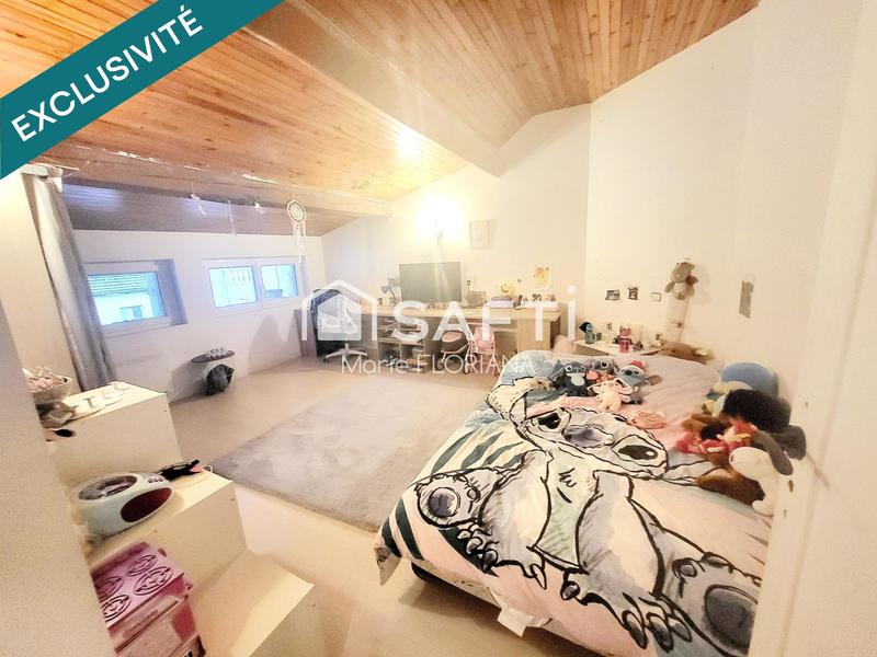 Appartement - 140 m² - 5 pièces