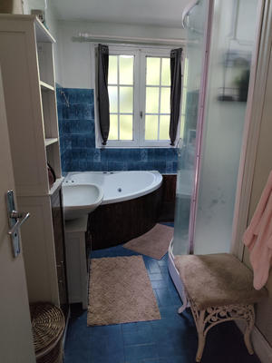 Maison - 180 m² - 6 pièces