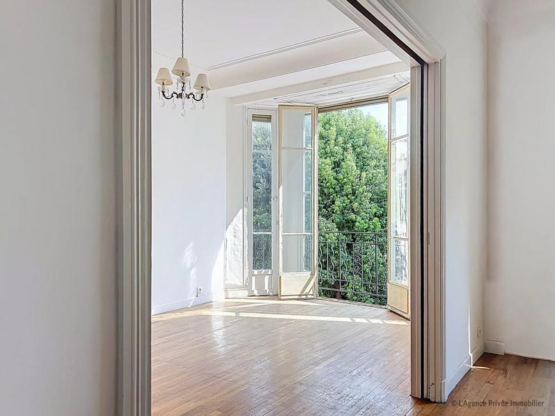 Appartement - 126 m² - 5 pièces