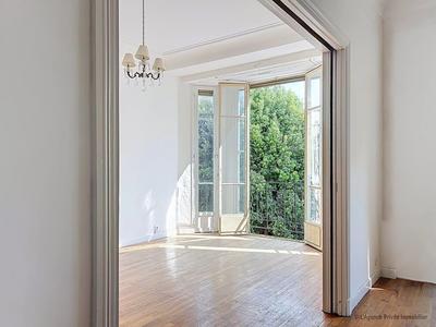 Appartement - 126 m² - 5 pièces