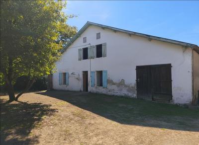 Maison - 180 m² - 6 pièces