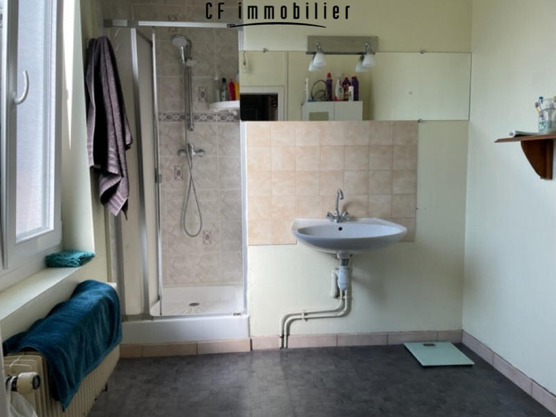 Maison - 337 m² - 12 pièces