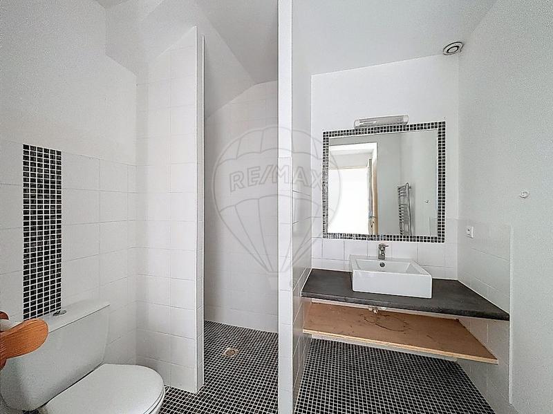 Appartement - 65 m² - 2 pièces