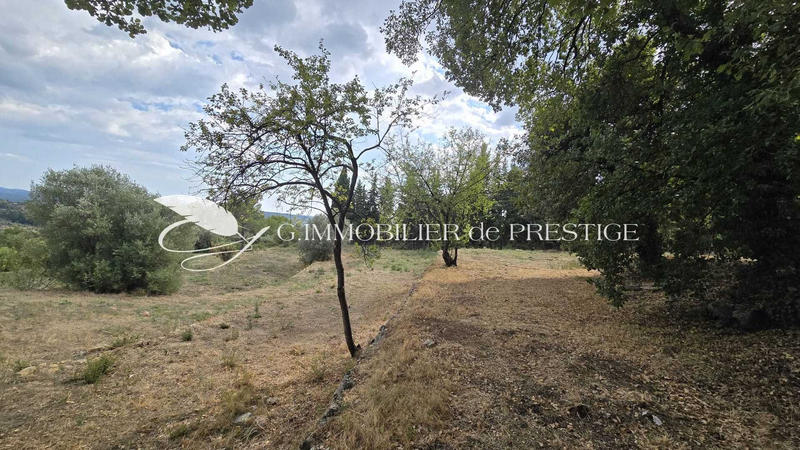 Terrain - 8 654 m²