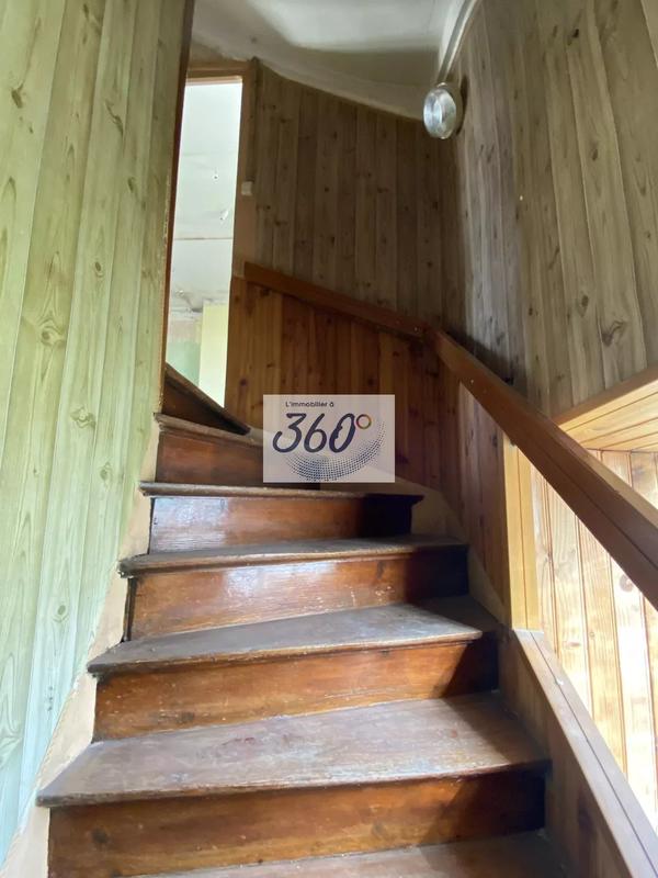 Maison de village - 111 m² - 5 pièces