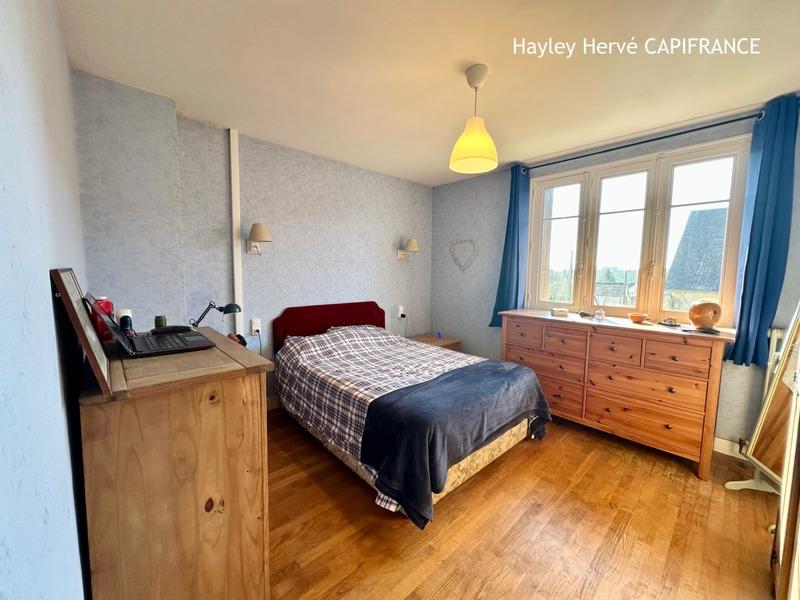 Maison - 140 m² - 7 pièces