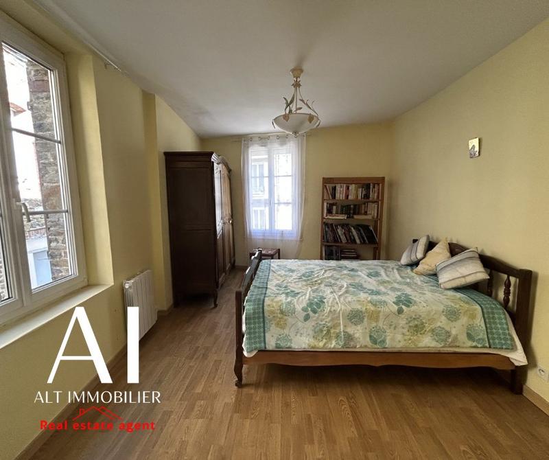 Maison ancienne - 97 m² - 4 pièces