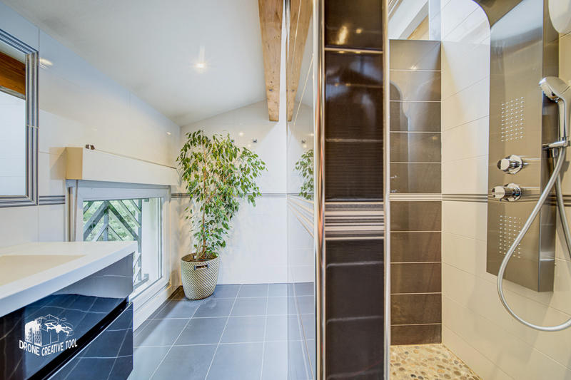 Maison - 280 m² - 7 pièces