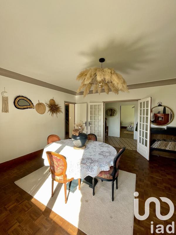 Maison - 177 m² - 7 pièces