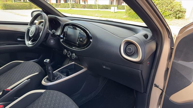 Toyota aygo x 1.0 Vvt-i 72 Design - Entretien constructeur