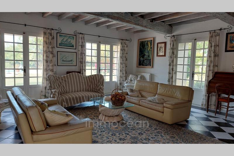 Demeure - 550 m² - 20 pièces