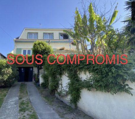 Maison traditionnelle - 147 m² - 8 pièces