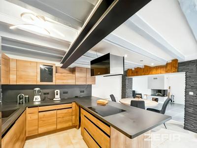 Maison - 164 m² - 6 pièces