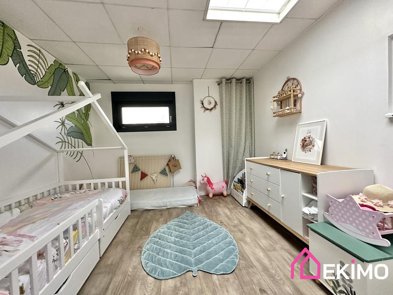 Maison - 180 m² - 6 pièces